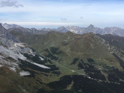 021 - Gauertal, unten rechts Lindauer Hütte